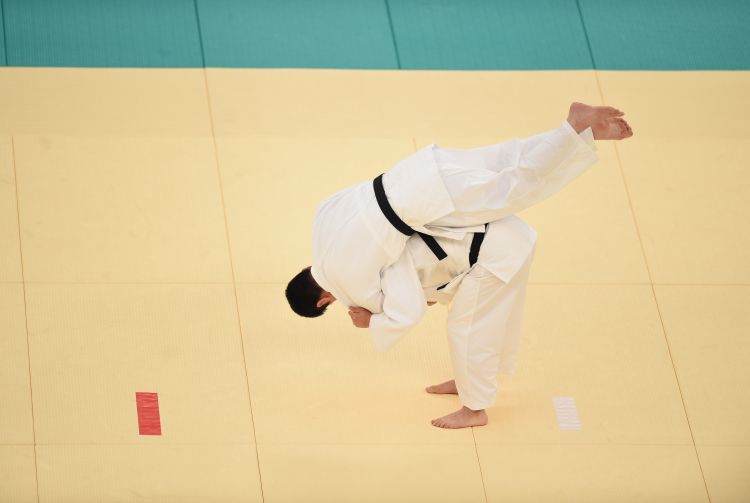 波尔图主帅：踢欧联杯要多进球，想晋级还要再拿5到6分